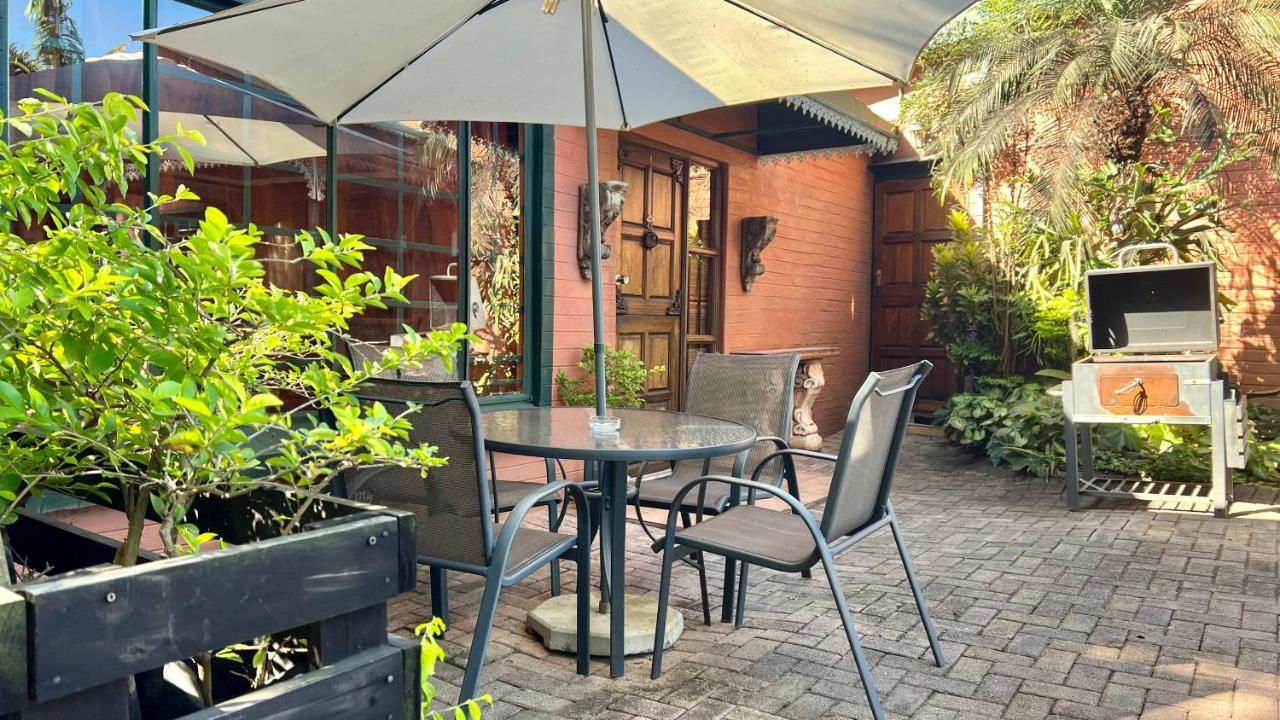 Apartment Loerieroep Estate - Mountainview Selfcatering Accommodation Nelspruit