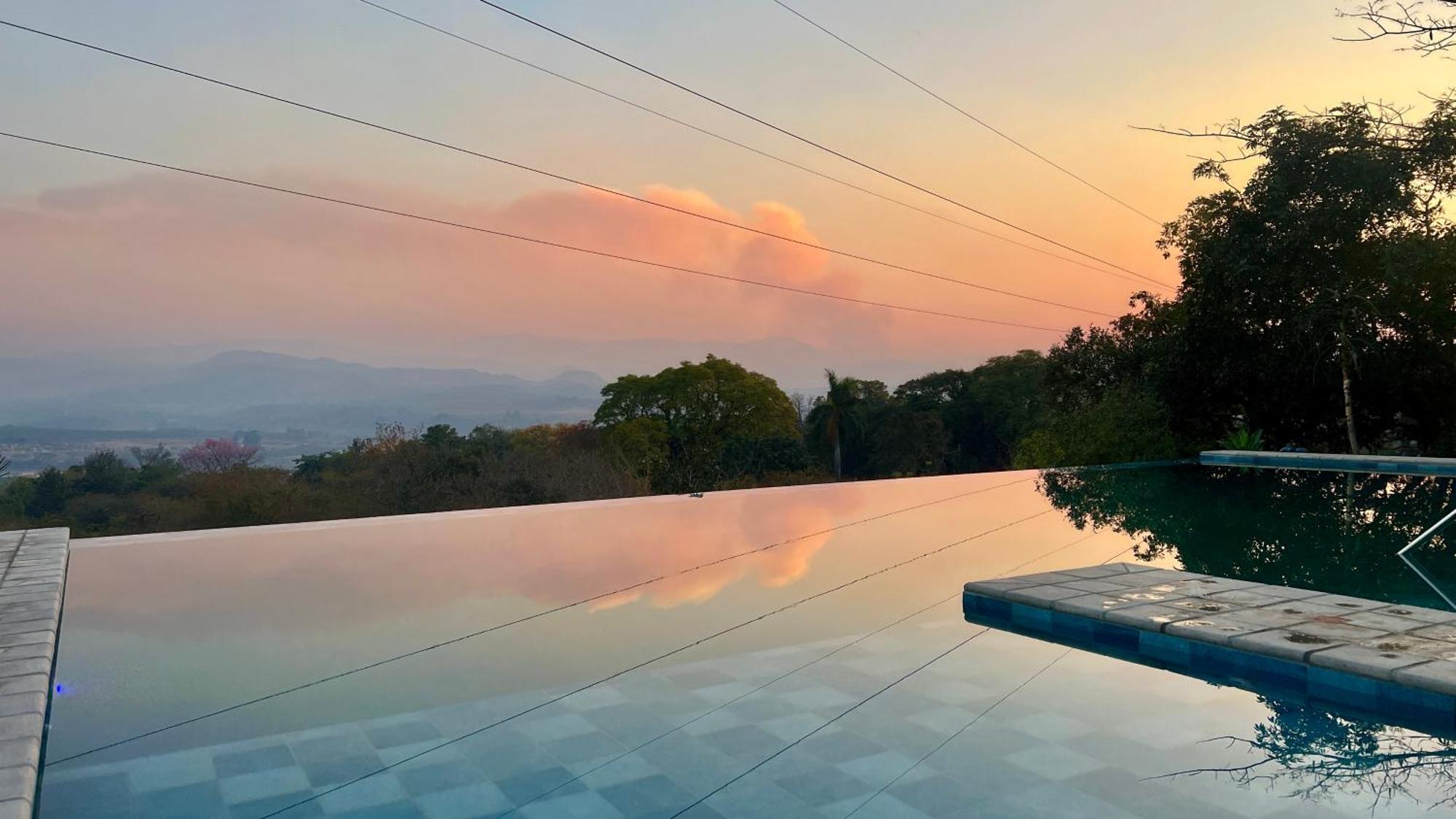 Loerieroep Estate - Mountainview Selfcatering Accommodation Nelspruit Apartment