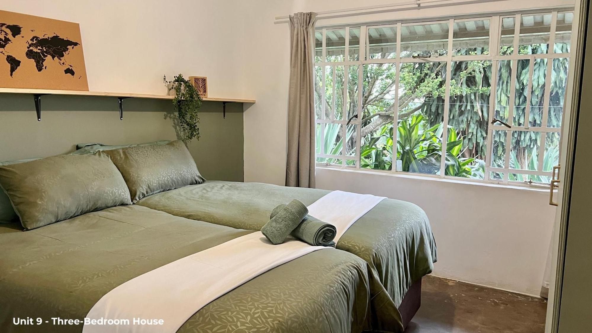 Apartment Loerieroep Estate - Mountainview Selfcatering Accommodation Nelspruit *