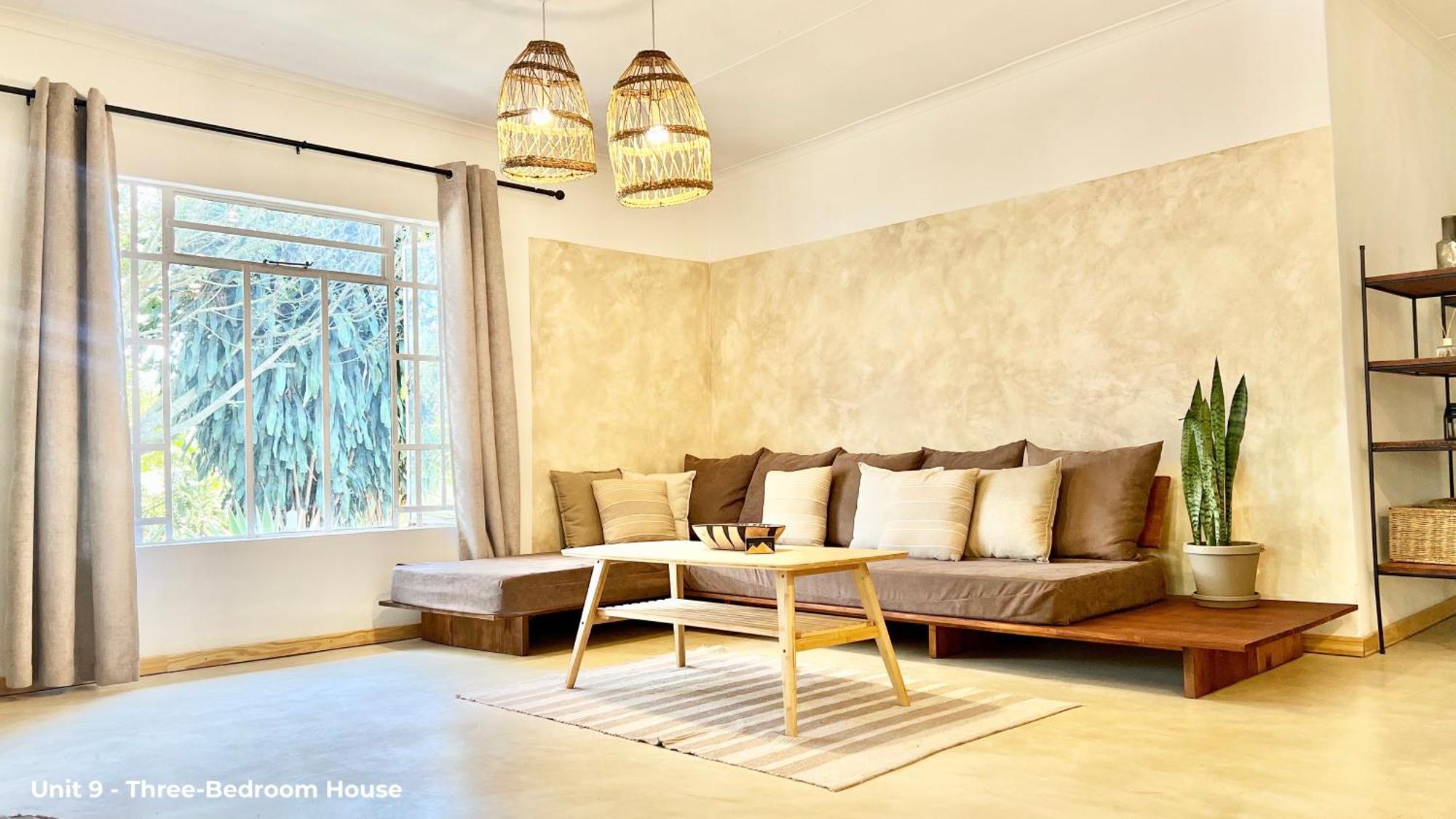 Apartment Loerieroep Estate - Mountainview Selfcatering Accommodation Nelspruit Mbombela