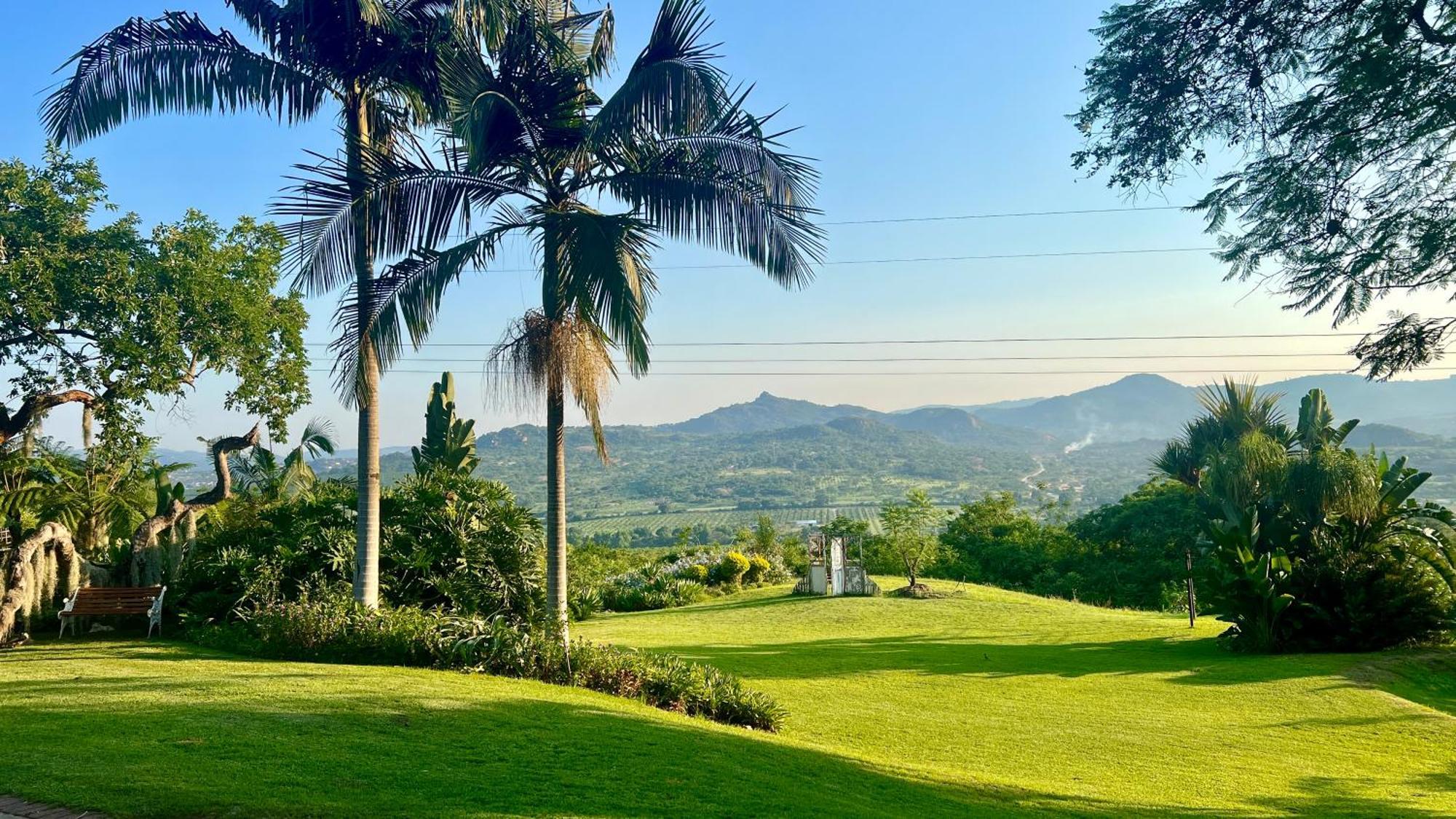 Loerieroep Estate - Mountainview Selfcatering Accommodation Nelspruit Mbombela