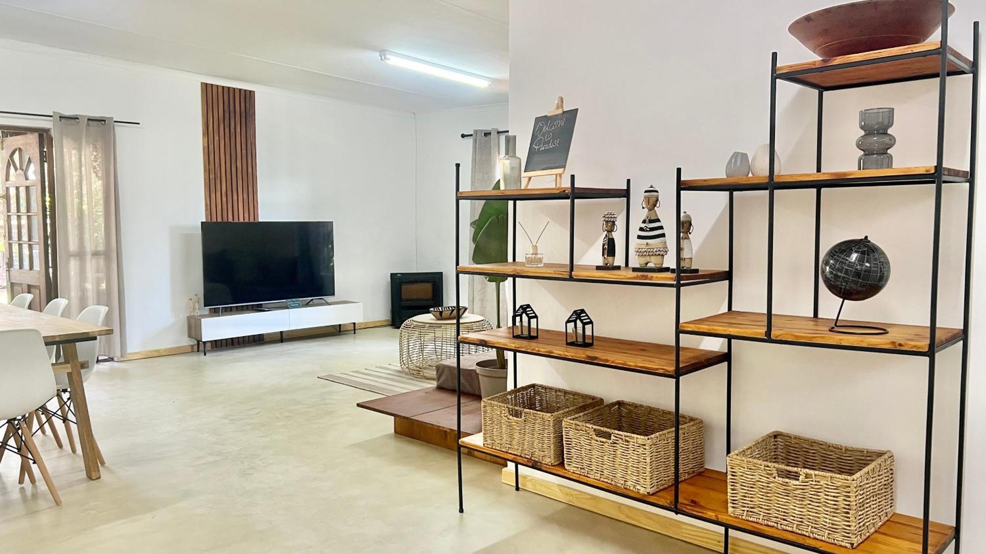 Apartment Loerieroep Estate - Mountainview Selfcatering Accommodation Nelspruit