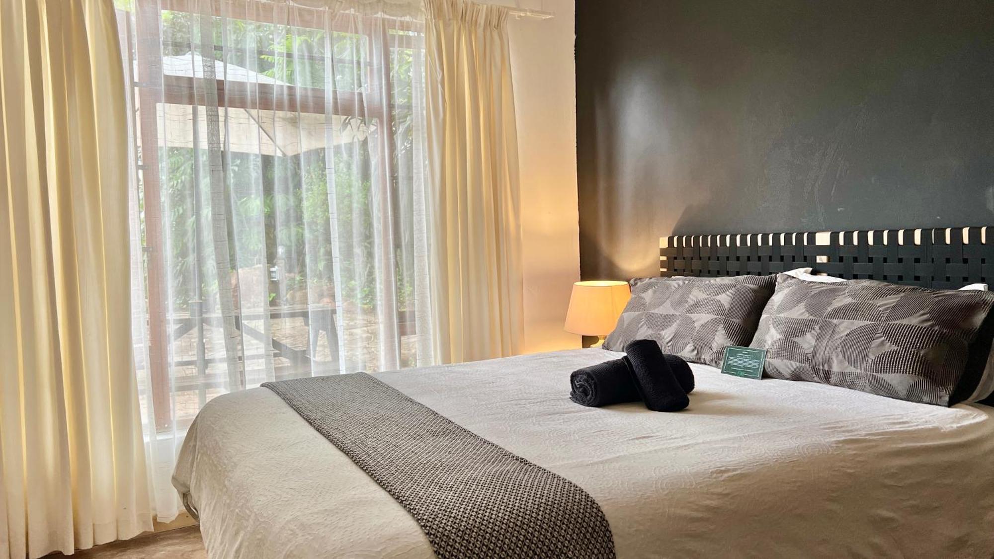 Loerieroep Estate - Mountainview Selfcatering Accommodation Nelspruit